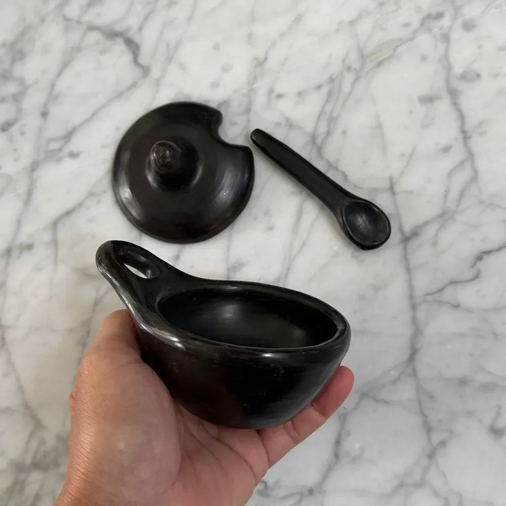 Spice Condiment Holder Black Clay Pot with Spoon